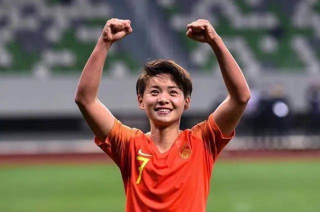 由梁朝伟、段奕宏、;邦女郎欧嘉;柯瑞兰寇主演的《猎狐行动》是中国首部将;海外追逃搬上大银幕的电影